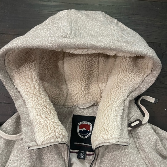 1 Madison Expedition Heritage Collection Coat Knit Full Zip Hooded Jacket Small - Picture 2 of 10